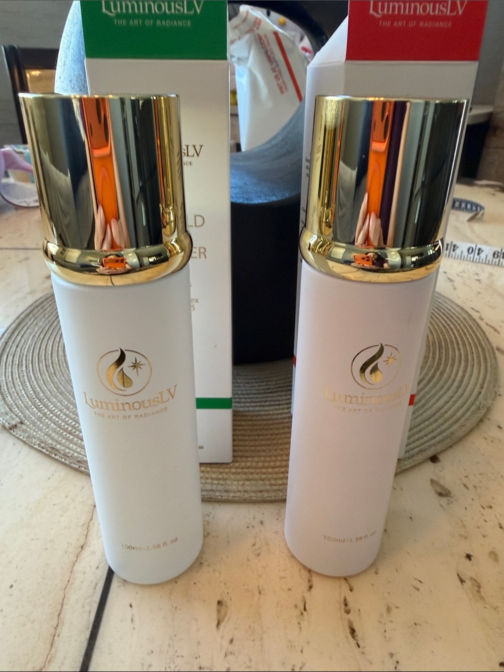 24K Gold Silk Cleanser & Conditioning Toner - Luminous Lv Set - Picture 3 of 10